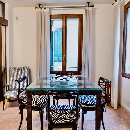 Apartment Luxury With Private Gym