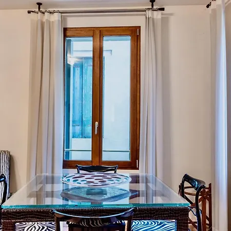 Apartment Luxury With Private Gym