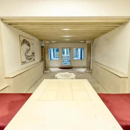 Apartment Luxury With Private Gym *